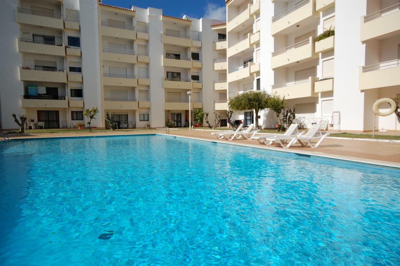 Apartamento Velamar - 250 M From The Beach By Bedzy Albufeira Buitenkant foto